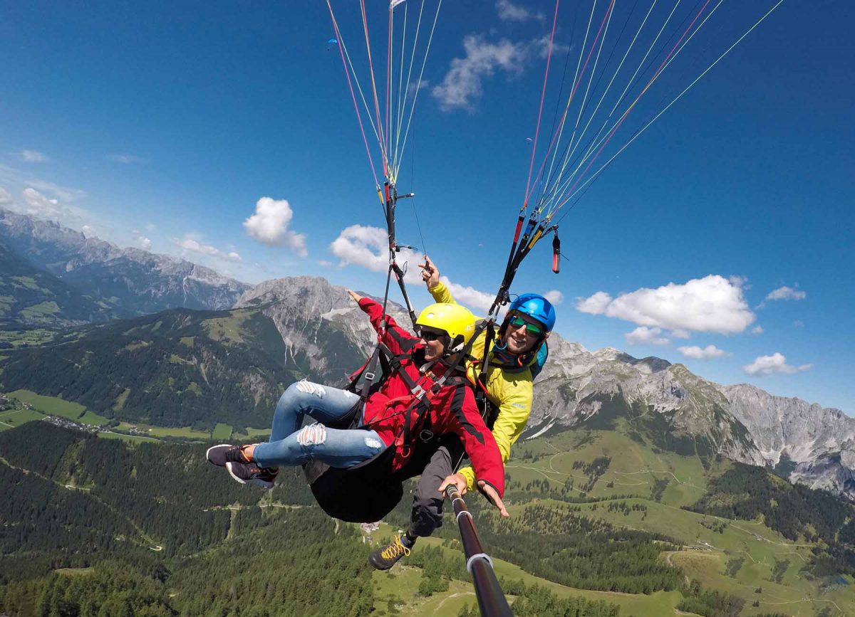 PAragliding - White River Manor